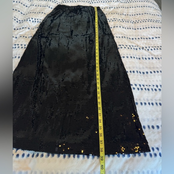 WeWoreWhat New Years Eve Straight Sequin Skirt in Black - Picture 12 of 12